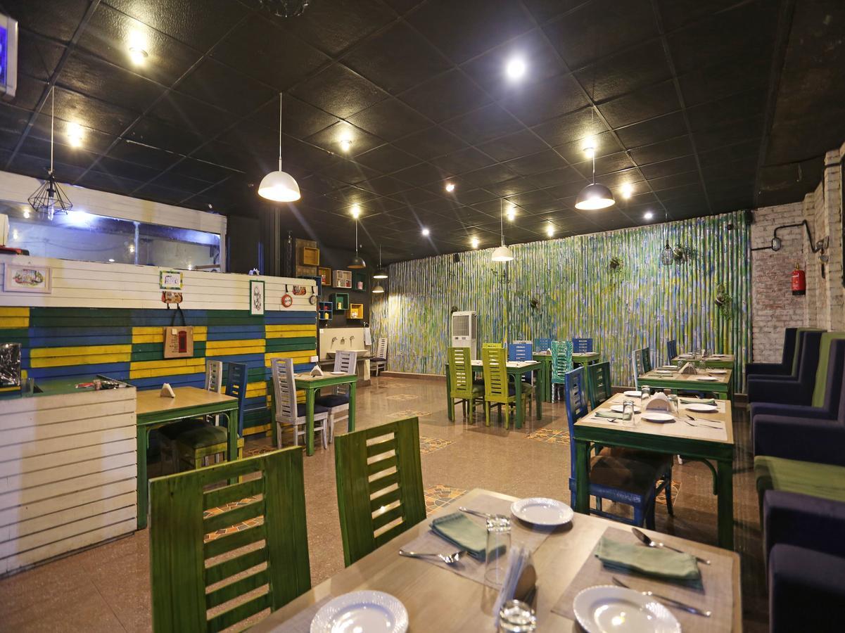 Oyo 10425 Queens Pearl Inn Дехрадун Екстериор снимка