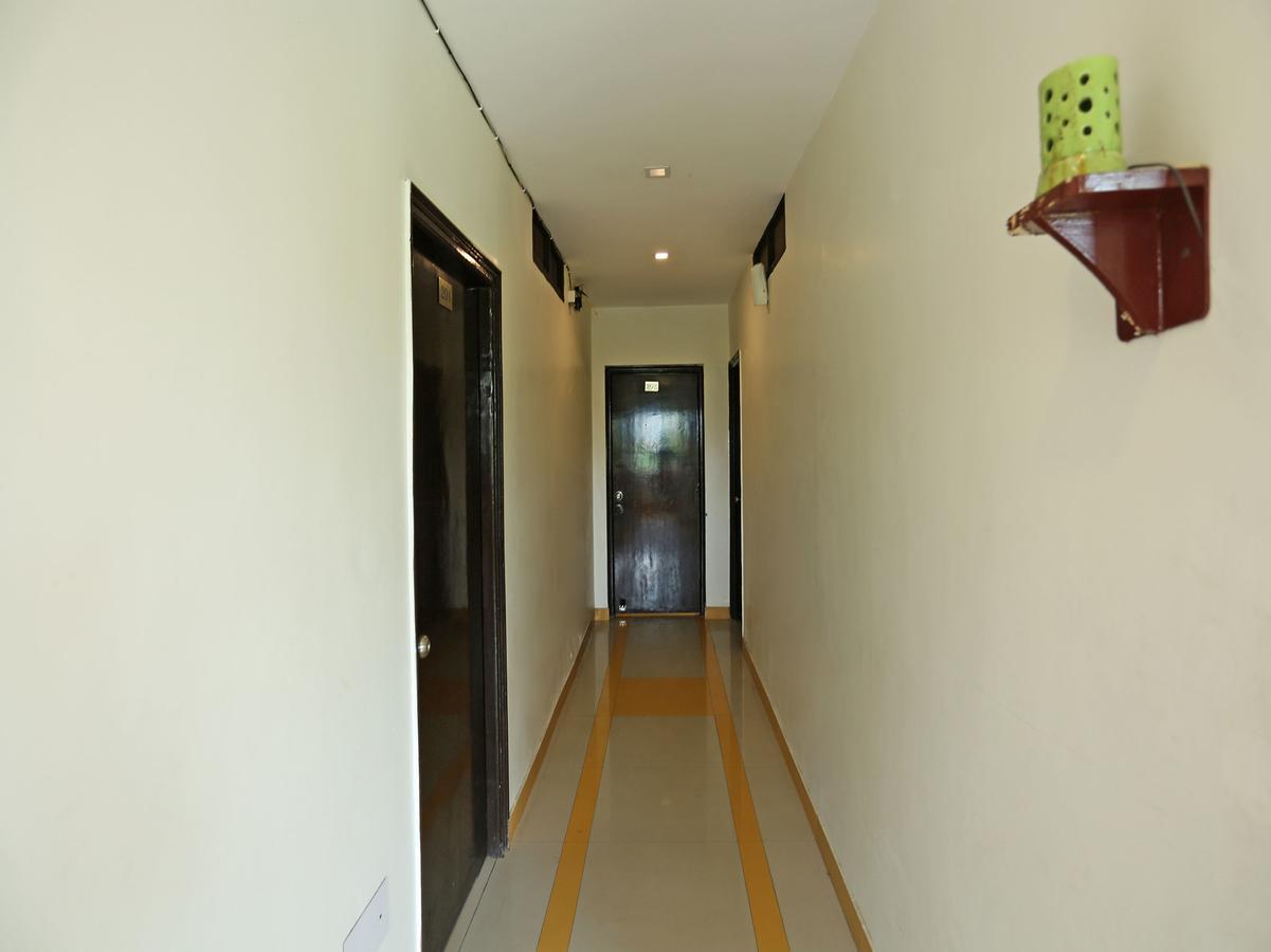 Oyo 10425 Queens Pearl Inn Дехрадун Екстериор снимка